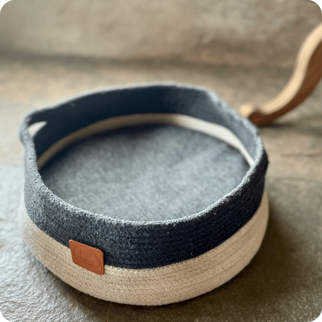 Curious Cat Company Sustainable Cat Beds - Jute - Wagr - The Smart Petcare Platform